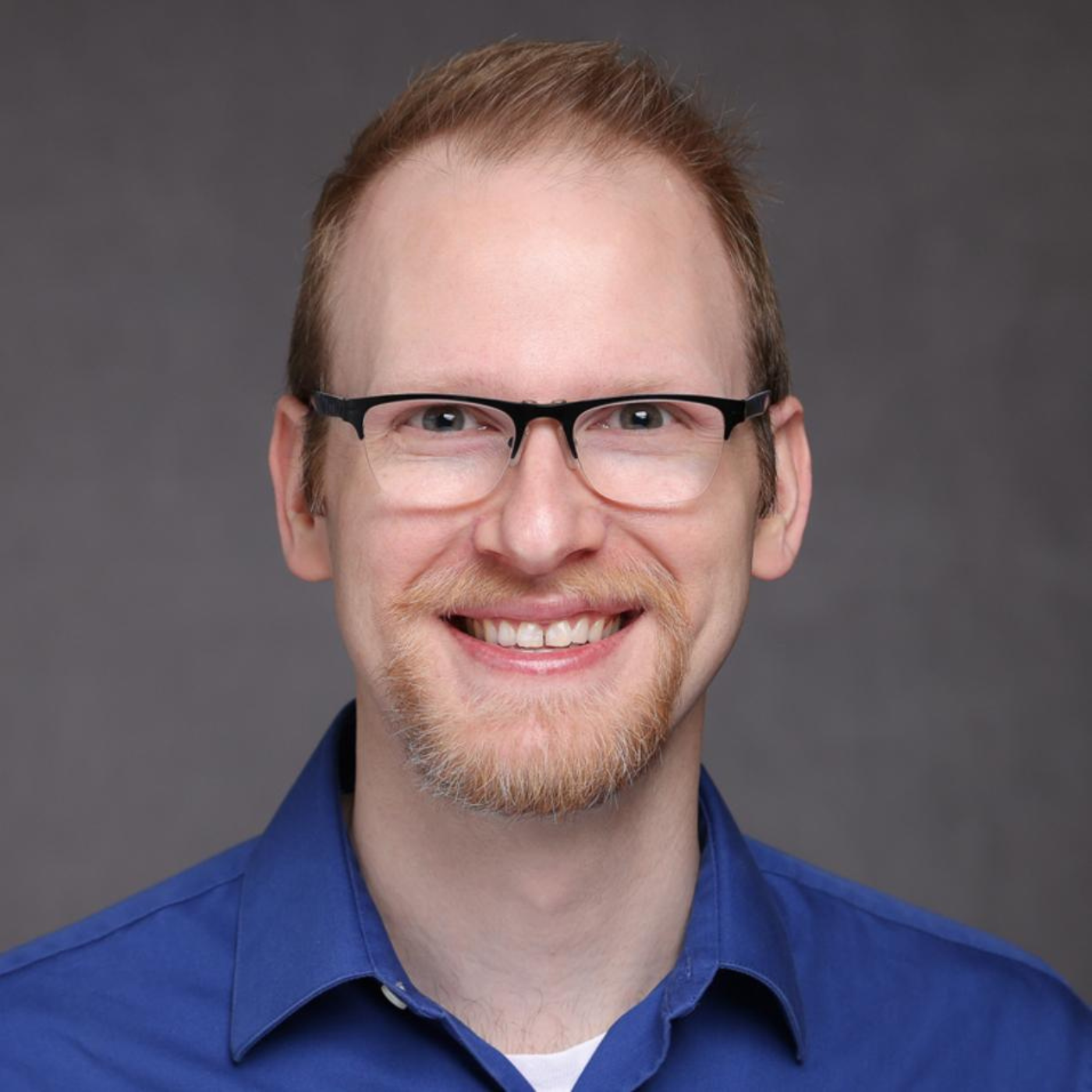 Daniel J Lewis